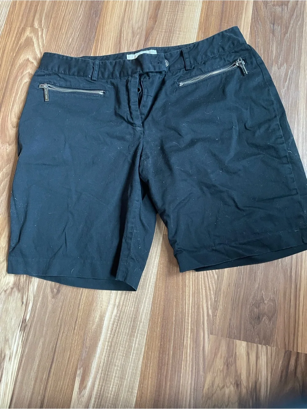 Michael Kors Black Flat-Front Zip Pocket Chino Shorts